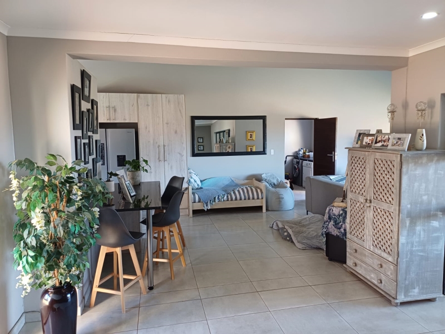 2 Bedroom Property for Sale in Leloko Lifestyle Estate North West